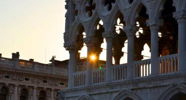 DOGE'S PALACE